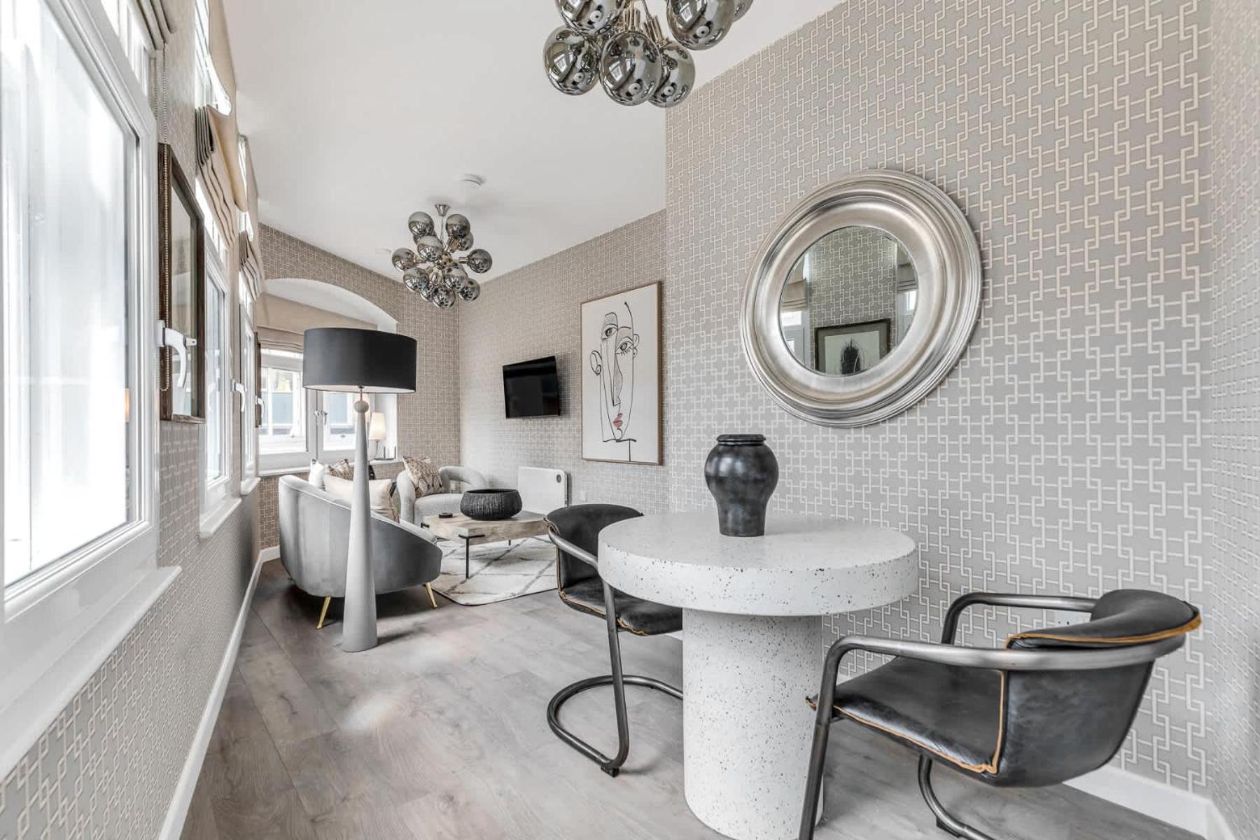 Apartment The Yardley At Signature
